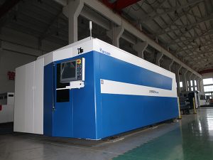CNC λέιζερ κοπής λέιζερ 500w 700w 1000w 2000w 3000w ήπια / από ανοξείδωτο χάλυβα